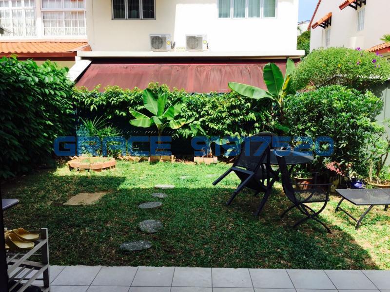 Harvey Crescent (D16), Terrace #104566702